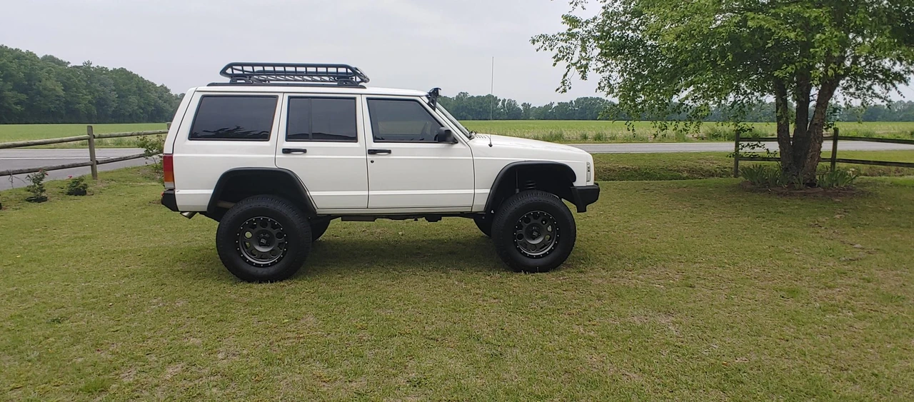 2001 Jeep XJ Cherokee - Image 9 of 31