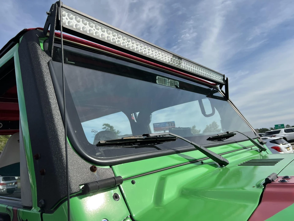 2001 Jeep TJ Wrangler - Image 28 of 31