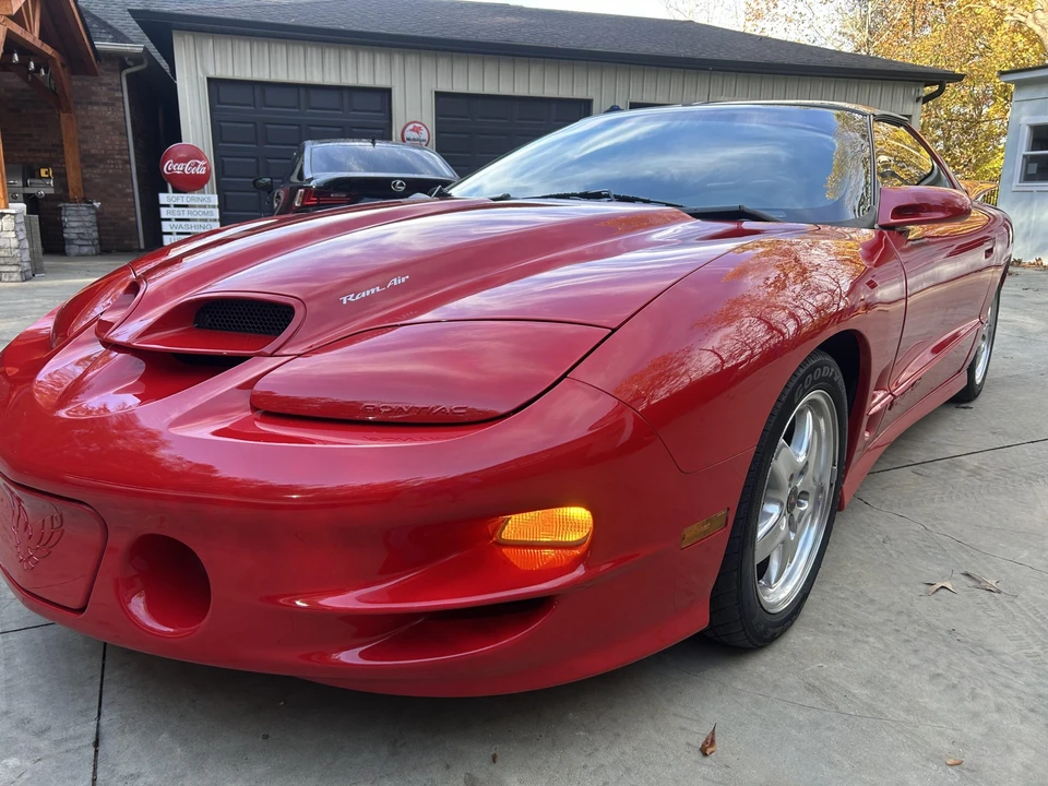 2001 Pontiac Firebird Trans Am 4th Gen - Image 3 of 31