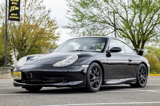 2001 Porsche 911 Carrera 4 Coupe