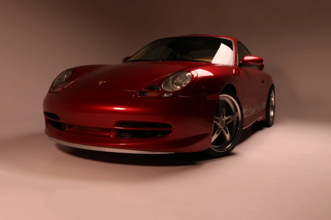 2001 Porsche 996 Carrera - Image 2 of 31