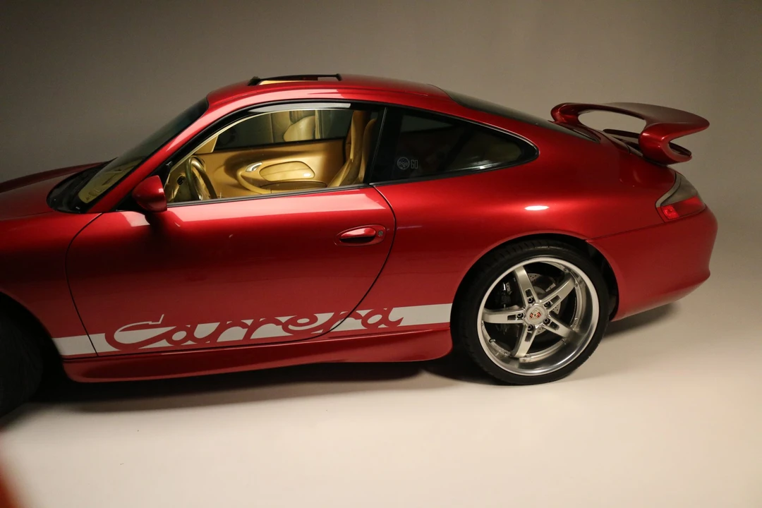 2001 Porsche 996 Carrera - Image 18 of 31