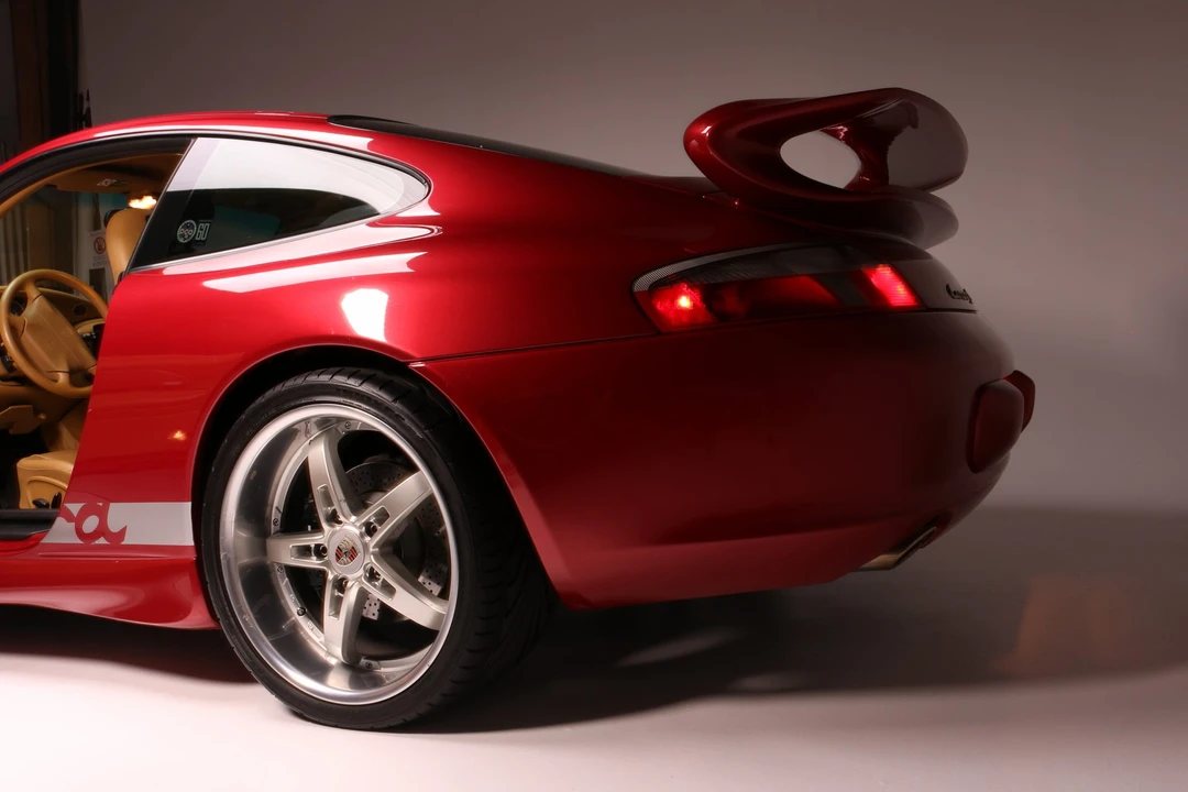 2001 Porsche 996 Carrera - Image 24 of 31