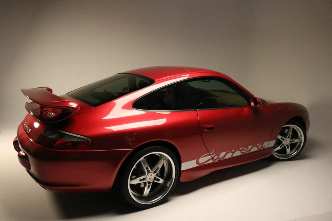 2001 Porsche 996 Carrera - Image 13 of 31