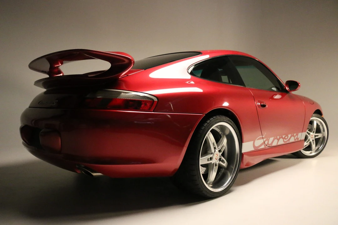 2001 Porsche 996 Carrera - Image 12 of 31