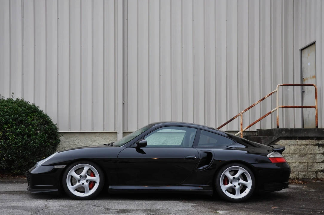 2001 Porsche 996 Turbo - Image 6 of 31