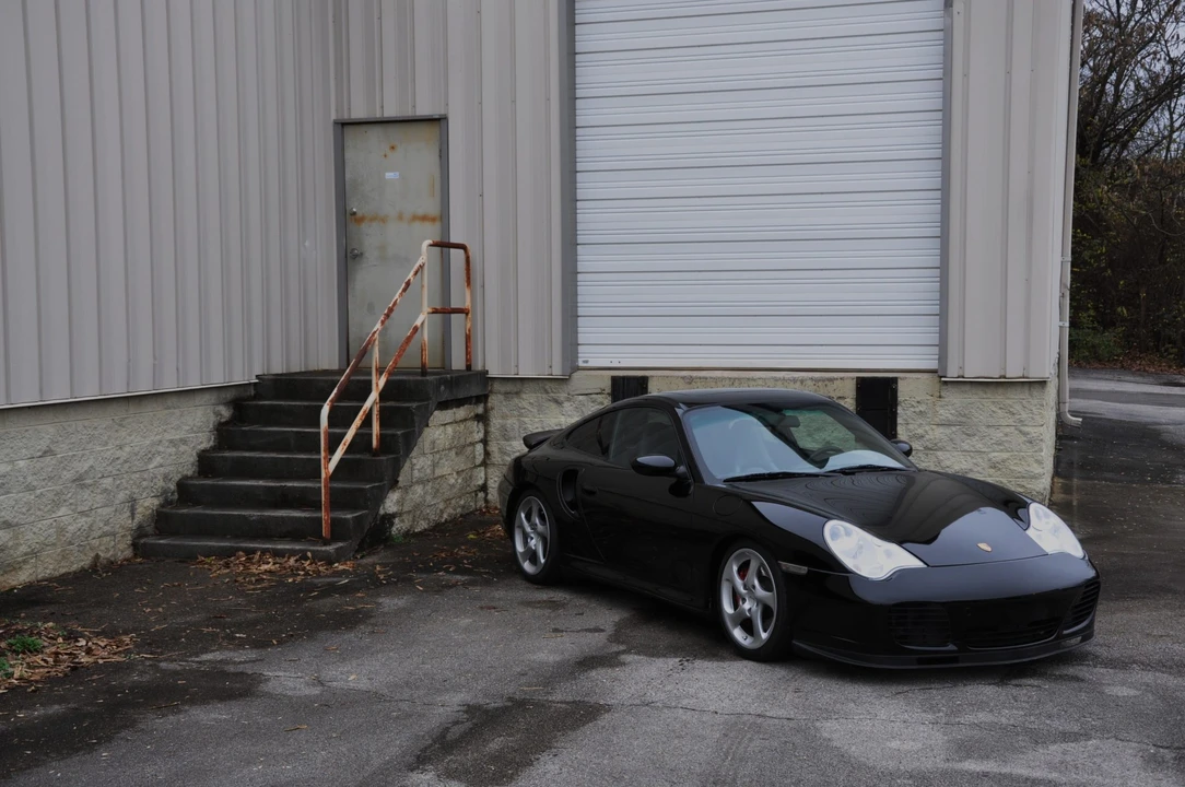 2001 Porsche 996 Turbo - Image 17 of 31