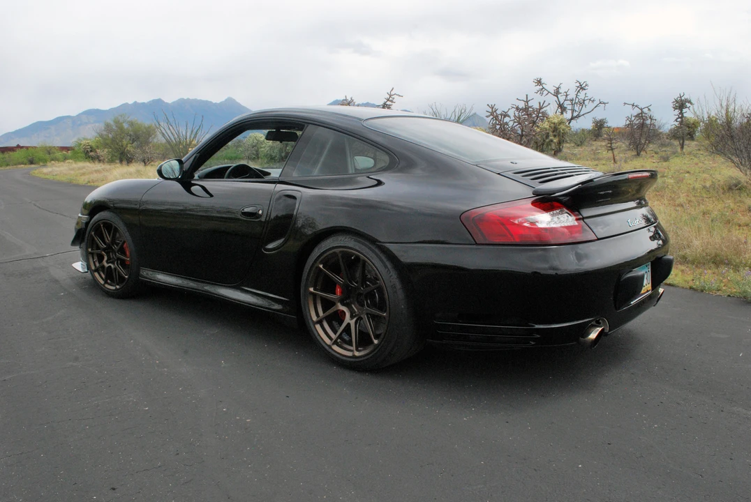 2001 Porsche 996 Turbo - Image 12 of 31