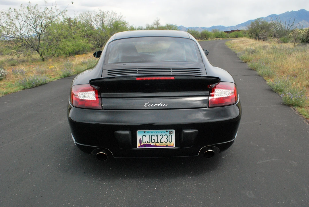 2001 Porsche 996 Turbo - Image 13 of 31