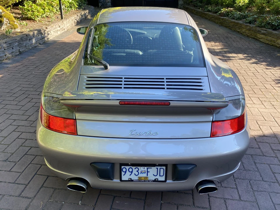 2001 Porsche 996 Turbo - Image 16 of 31