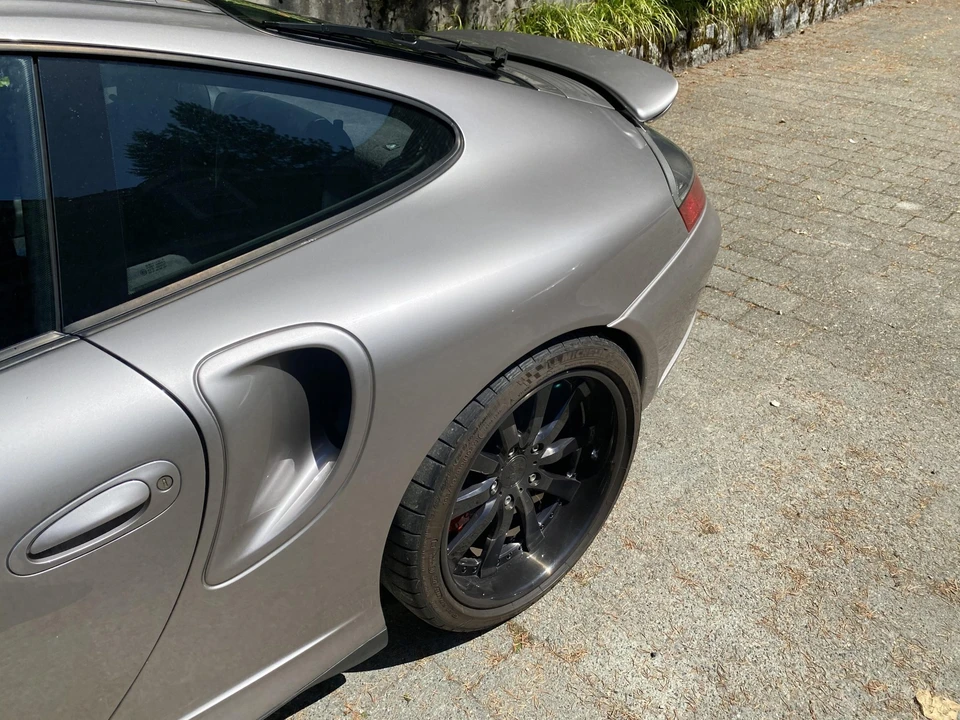 2001 Porsche 996 Turbo - Image 30 of 31