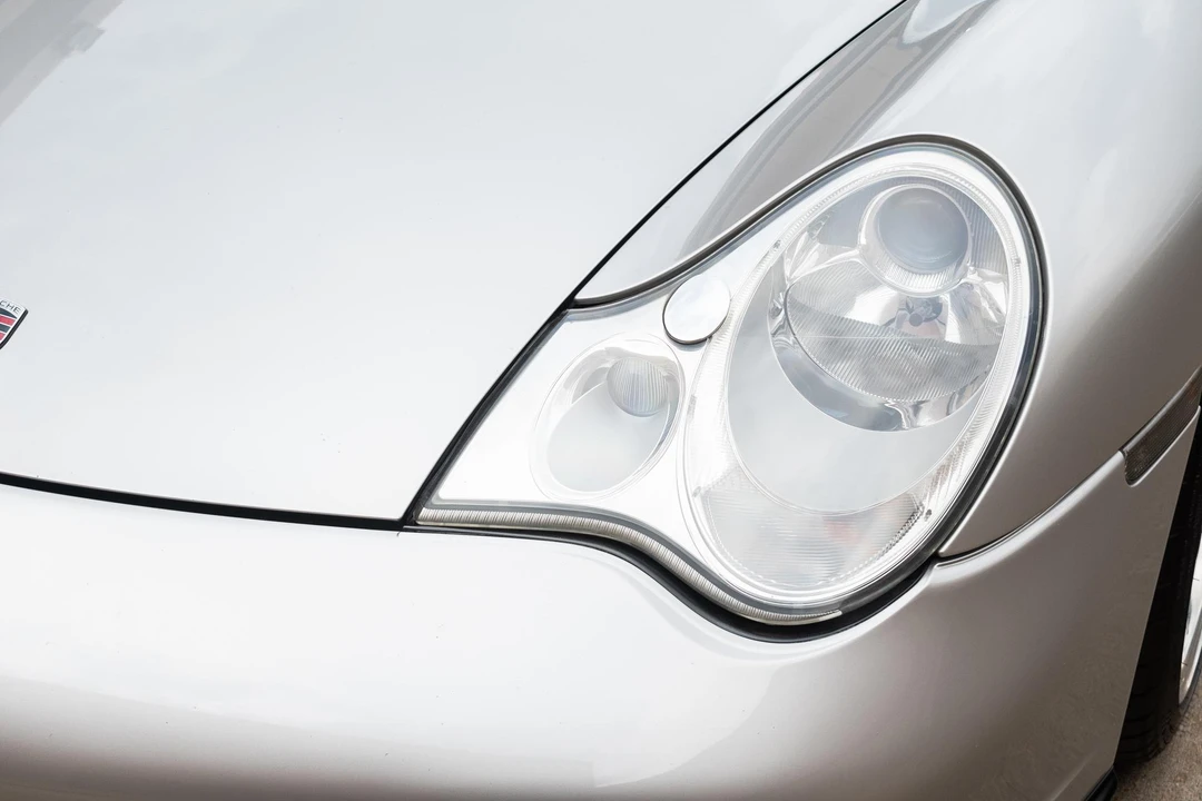 2001 Porsche 996 Turbo - Image 15 of 31