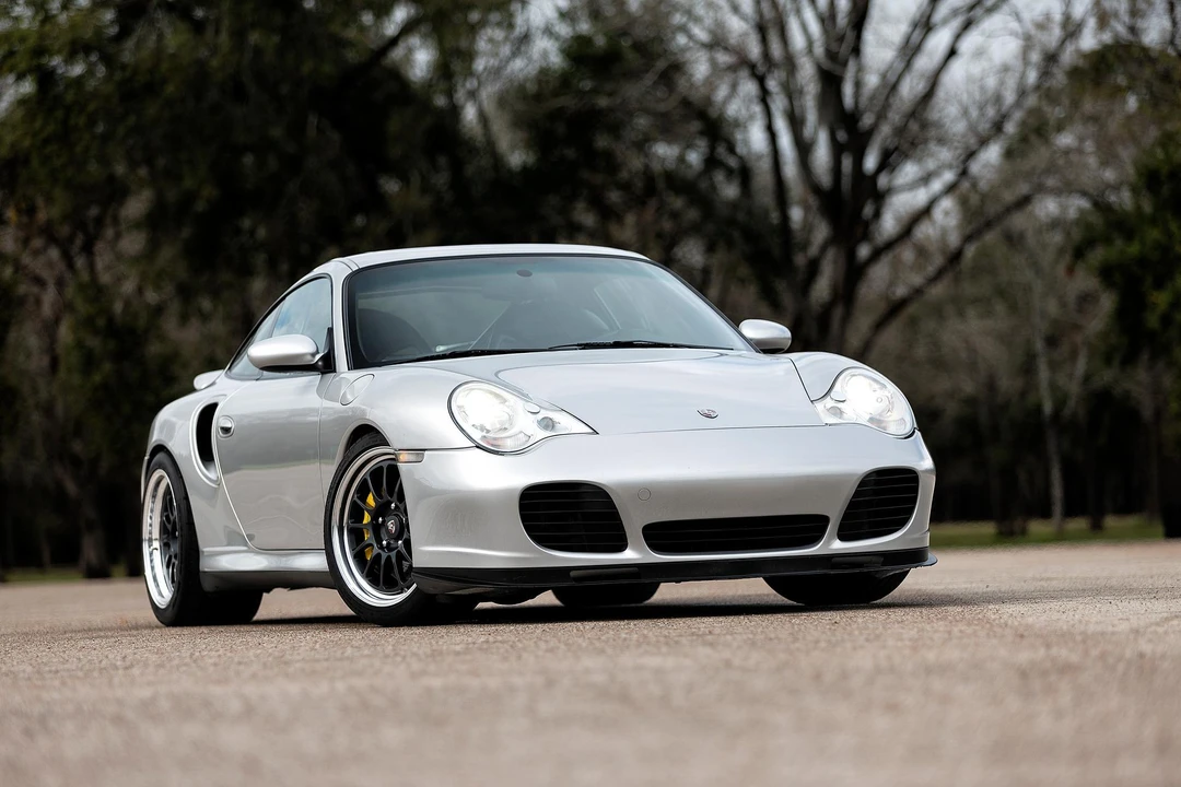 2001 Porsche 996 Turbo - Image 10 of 31