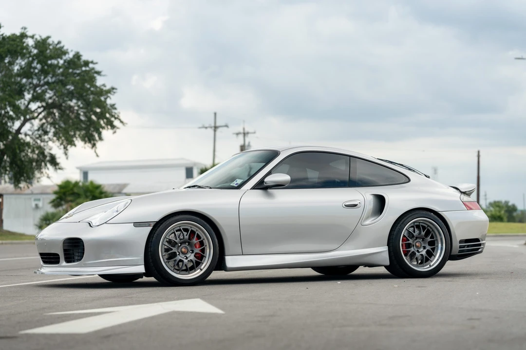 2001 Porsche 996 Turbo - Image 13 of 31