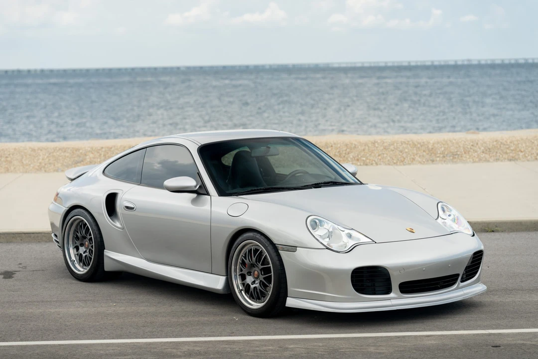 2001 Porsche 996 Turbo - Image 17 of 31