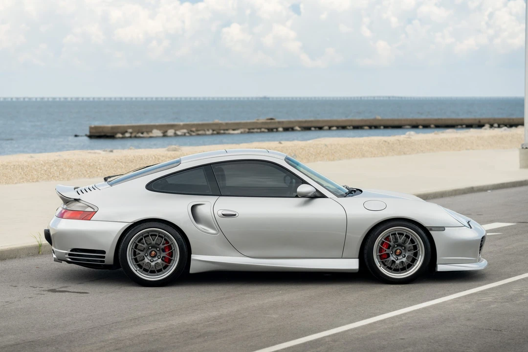 2001 Porsche 996 Turbo - Image 19 of 31