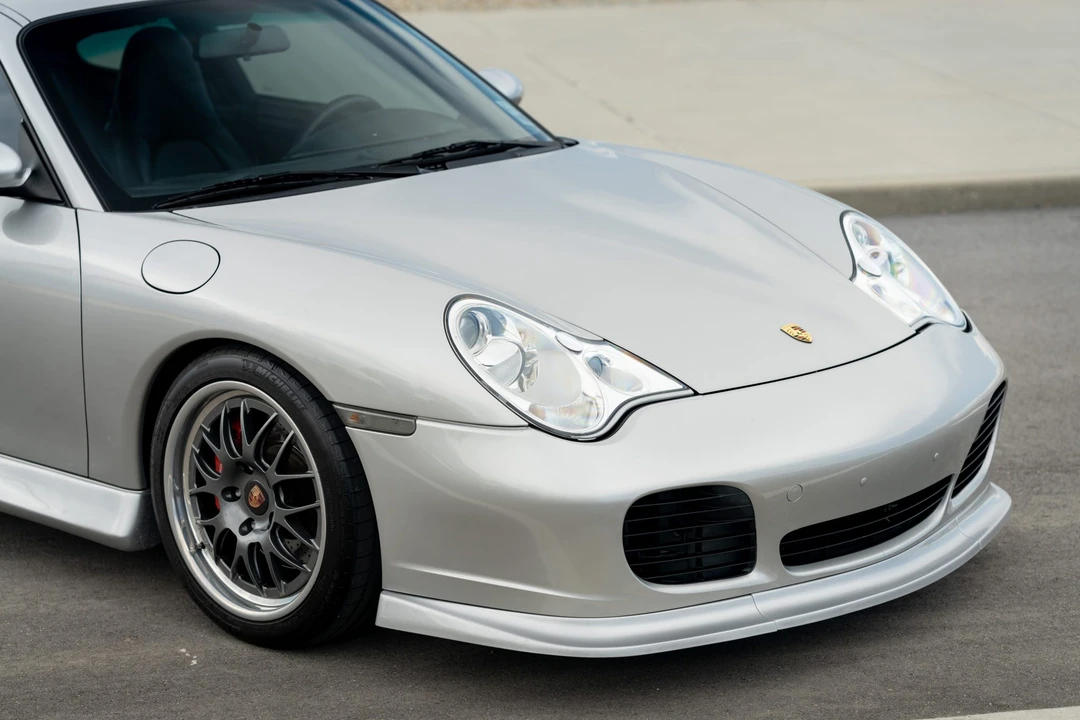 2001 Porsche 996 Turbo - Image 28 of 31