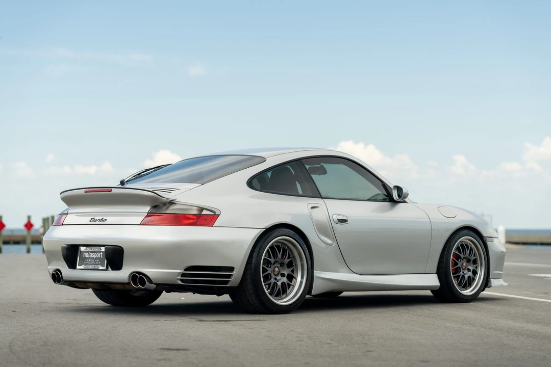 2001 Porsche 996 Turbo - Image 7 of 31