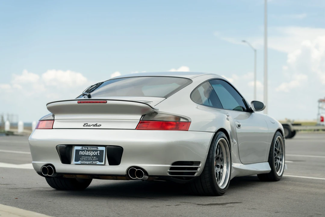 2001 Porsche 996 Turbo - Image 8 of 31
