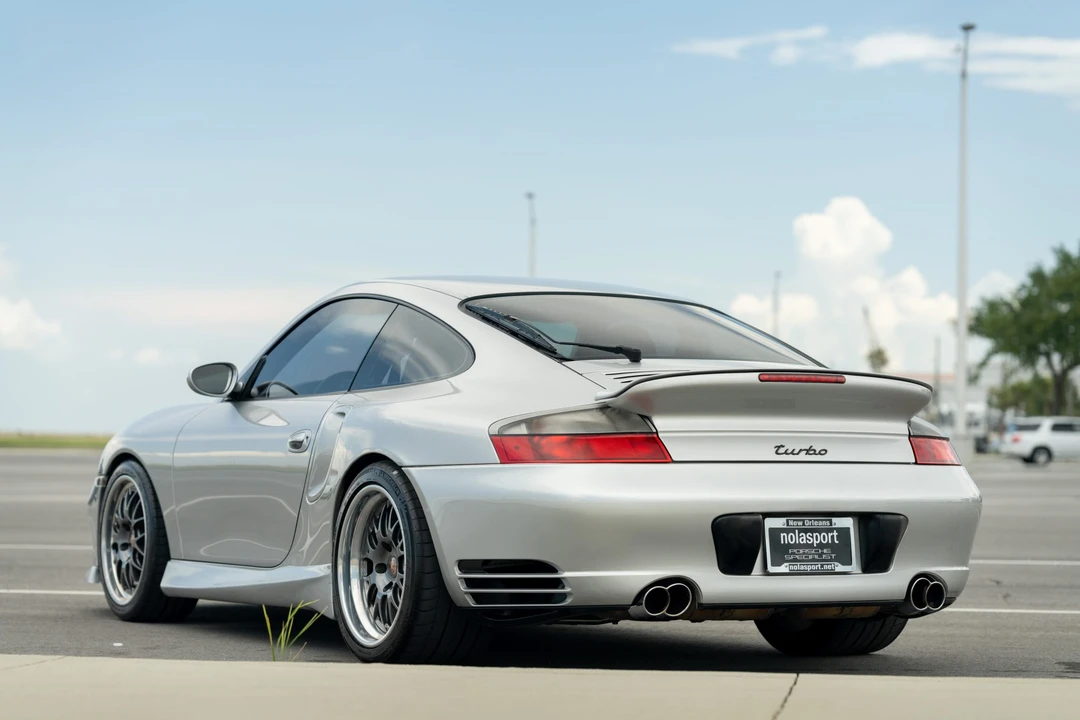 2001 Porsche 996 Turbo - Image 10 of 31