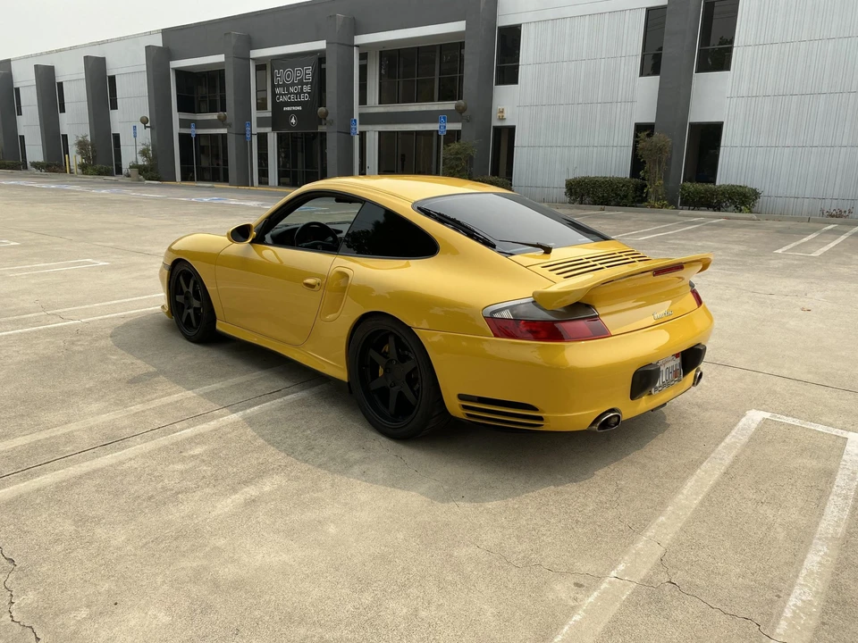 2001 Porsche 996 Turbo - Image 30 of 31