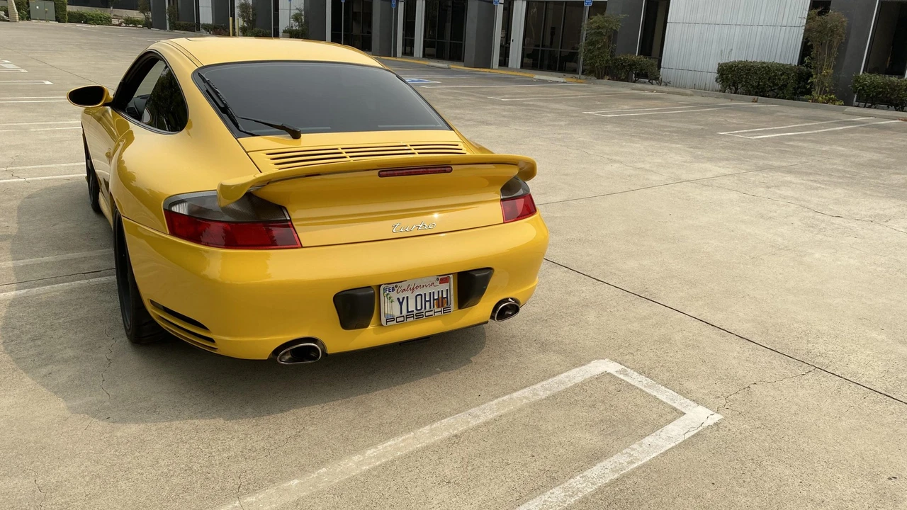 2001 Porsche 996 Turbo - Image 25 of 31