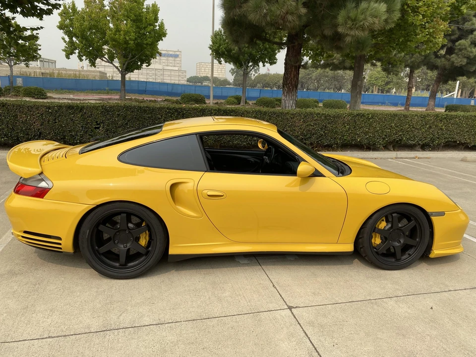 2001 Porsche 996 Turbo - Image 14 of 31