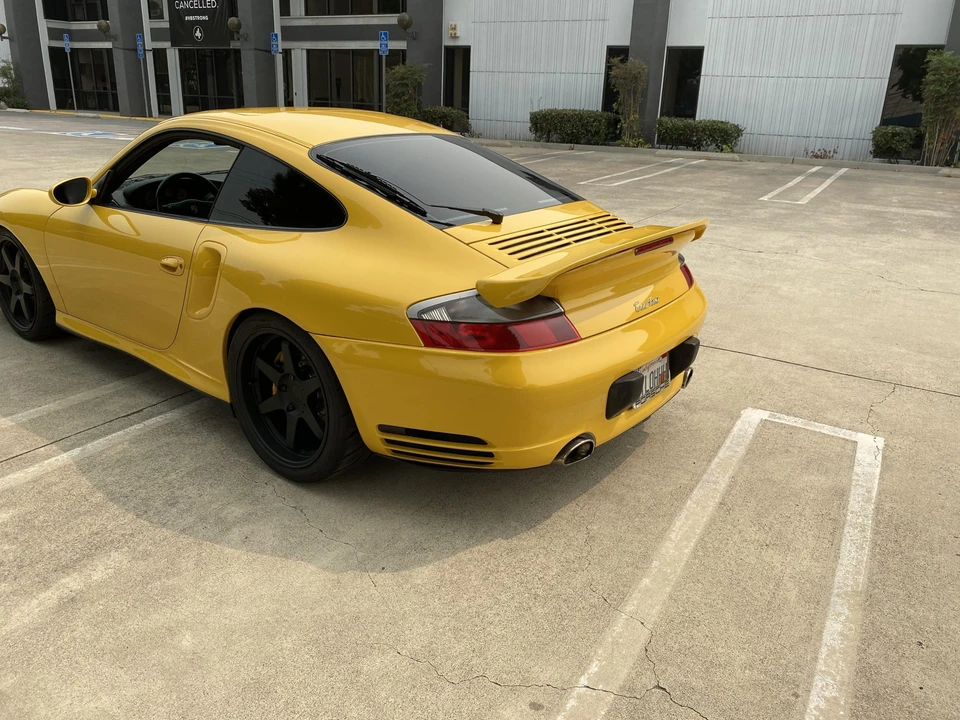 2001 Porsche 996 Turbo - Image 28 of 31