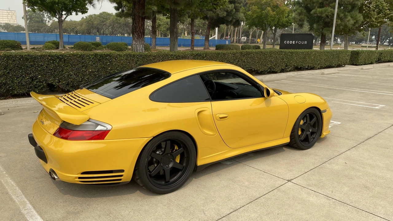 2001 Porsche 996 Turbo - Image 16 of 31