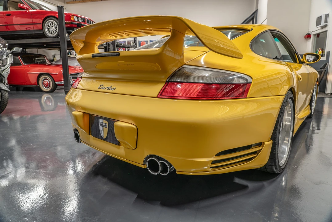 2001 Porsche 996 Turbo - Image 14 of 31