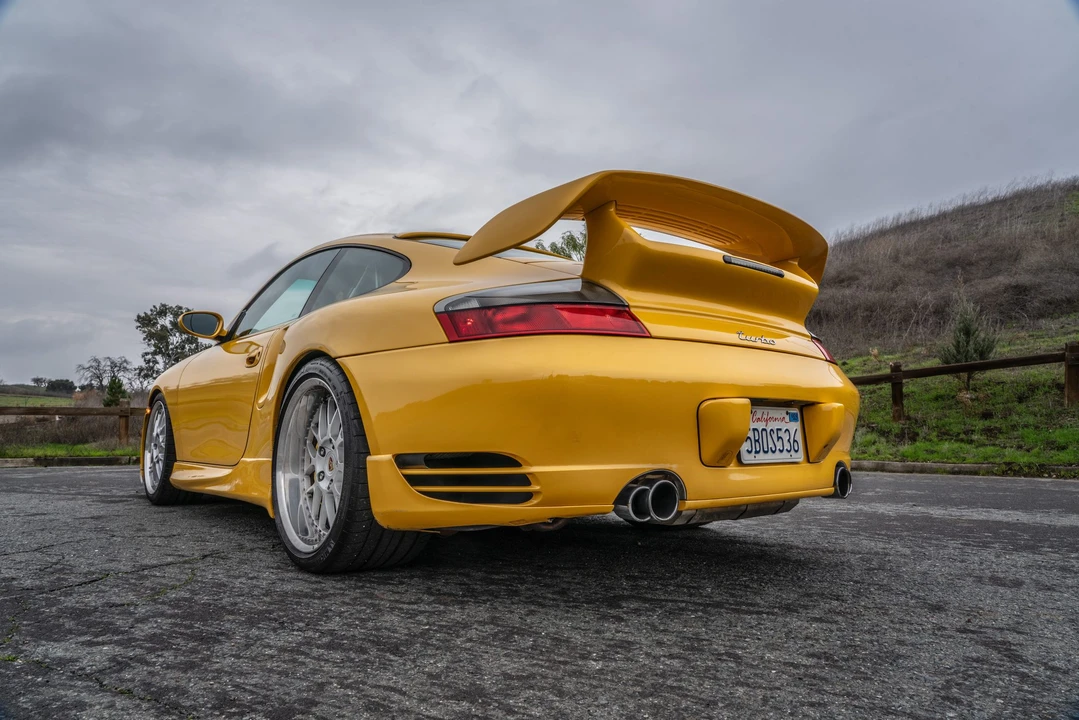 2001 Porsche 996 Turbo - Image 12 of 31