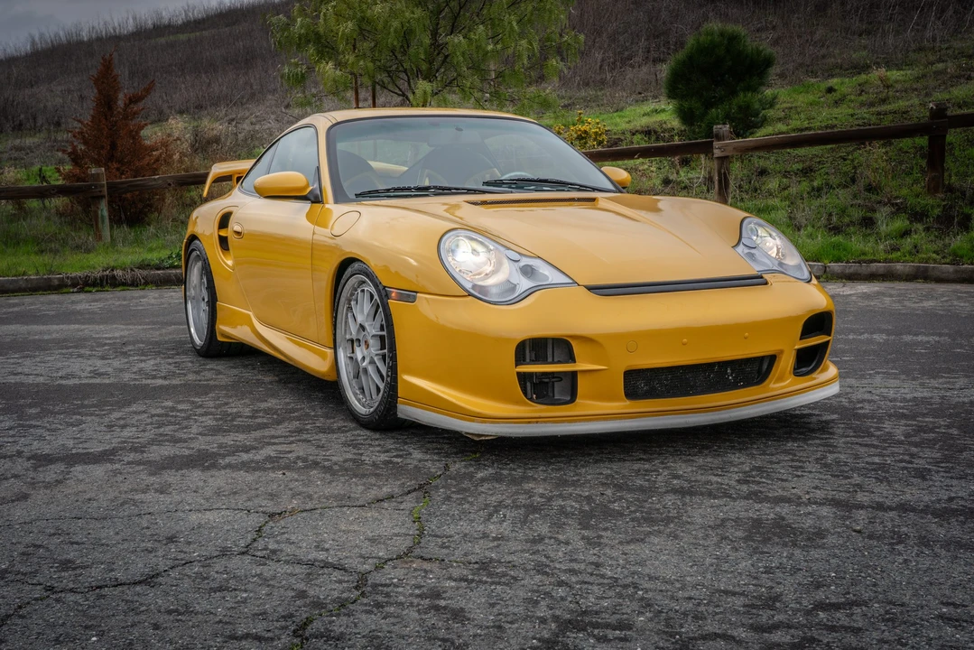 2001 Porsche 996 Turbo - Image 6 of 31