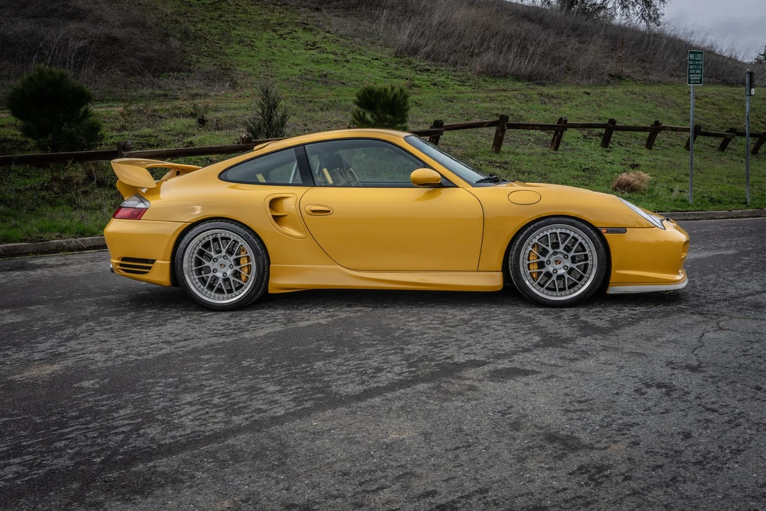 2001 Porsche 996 Turbo - Image 8 of 31
