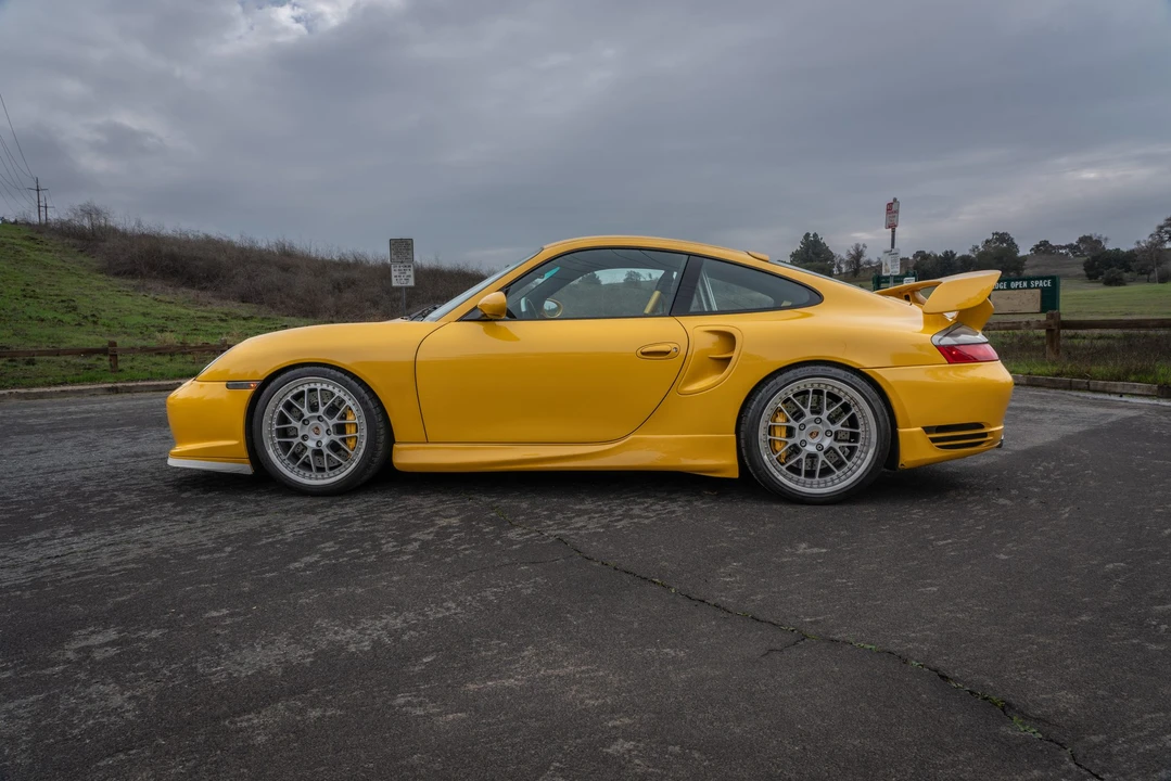 2001 Porsche 996 Turbo - Image 13 of 31