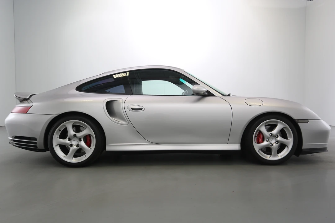 2001 Porsche 996 Turbo - Image 11 of 31
