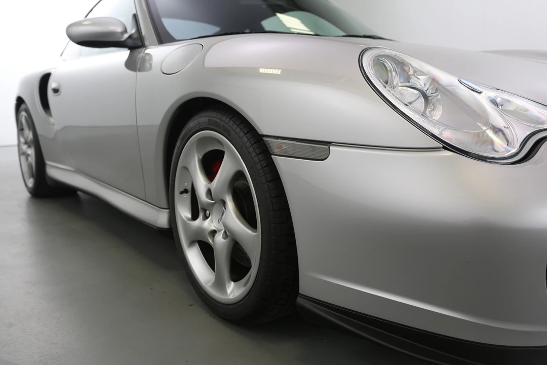2001 Porsche 996 Turbo - Image 17 of 31