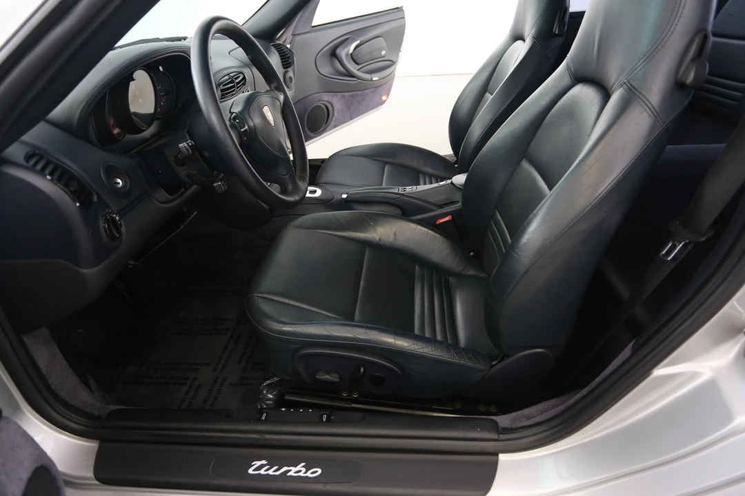 2001 Porsche 996 Turbo - Image 29 of 31