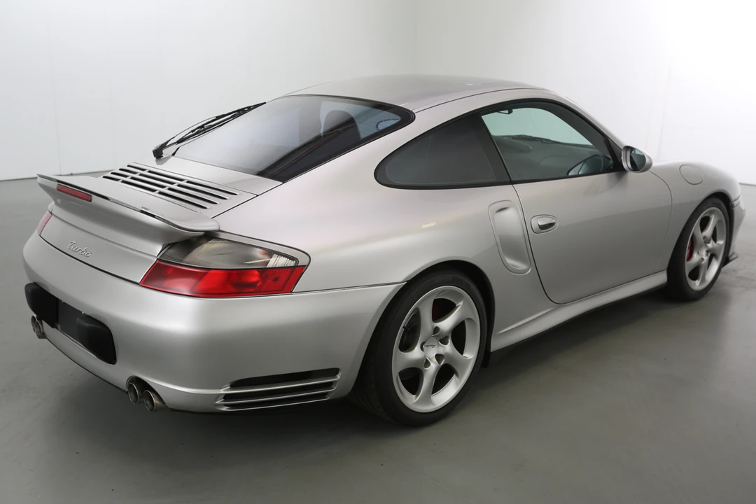 2001 Porsche 996 Turbo - Image 9 of 31