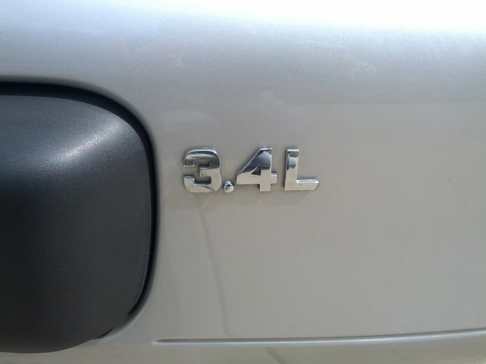 2001 Porsche 986 Boxster S - Image 17 of 31