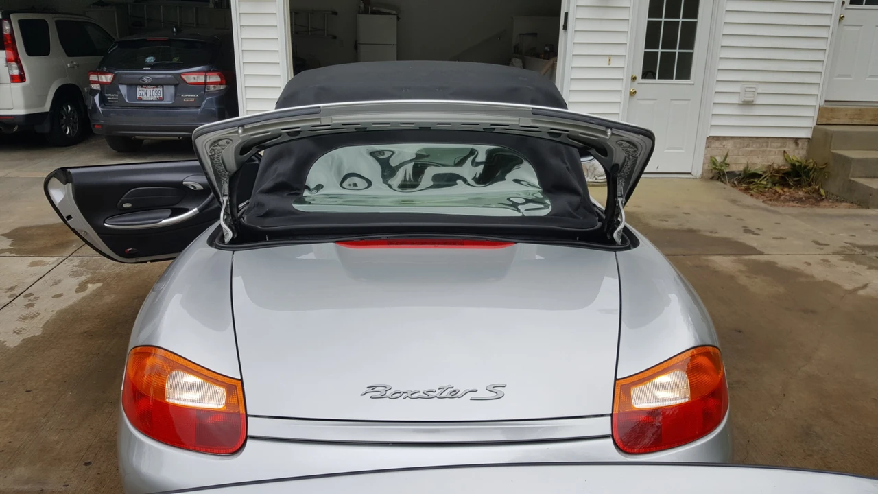 2001 Porsche 986 Boxster S - Image 11 of 31