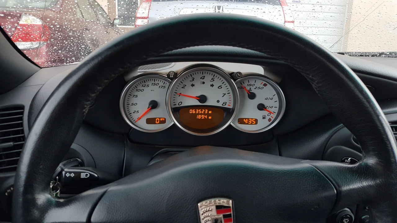 2001 Porsche 986 Boxster S - Image 24 of 31