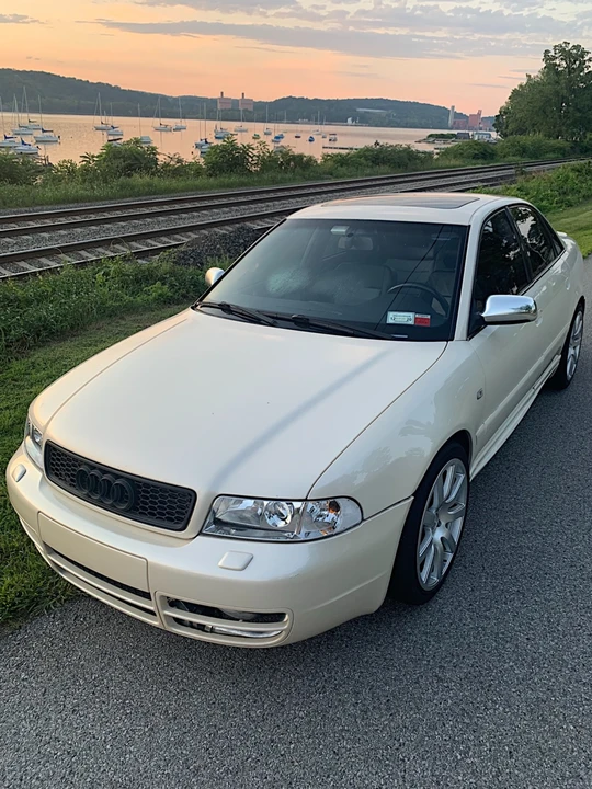 2001 Audi B5 S4 - Image 8 of 31