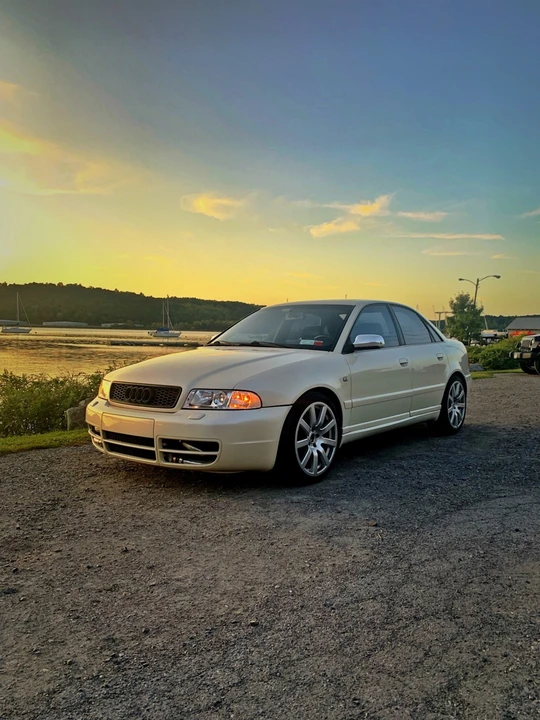 2001 Audi B5 S4 - Image 6 of 31