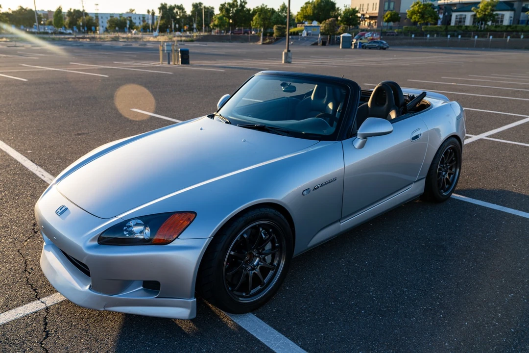 2002 Honda AP1 S2000 - Image 2 of 31