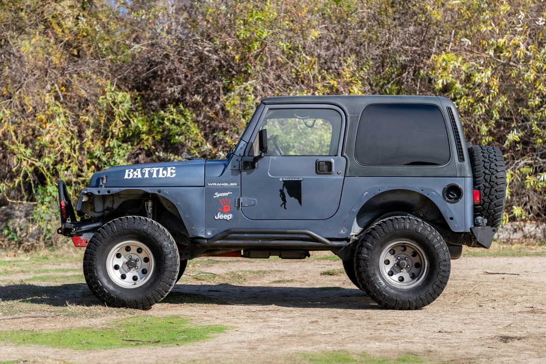 2002 Jeep TJ Wrangler - Image 9 of 31