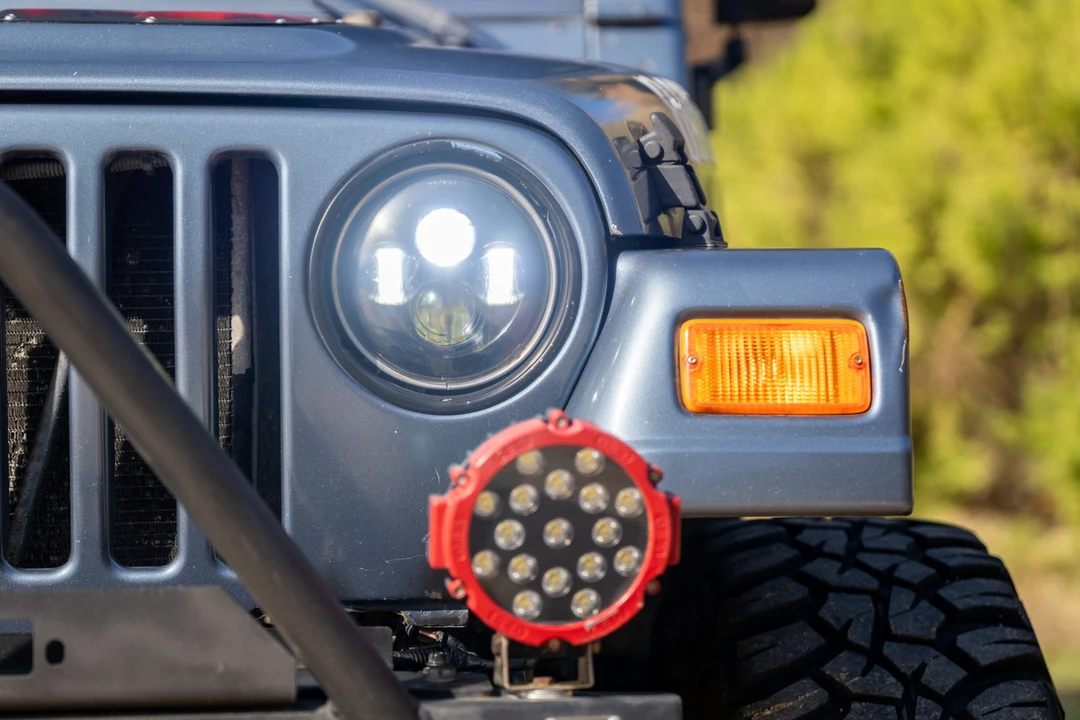 2002 Jeep TJ Wrangler - Image 21 of 31