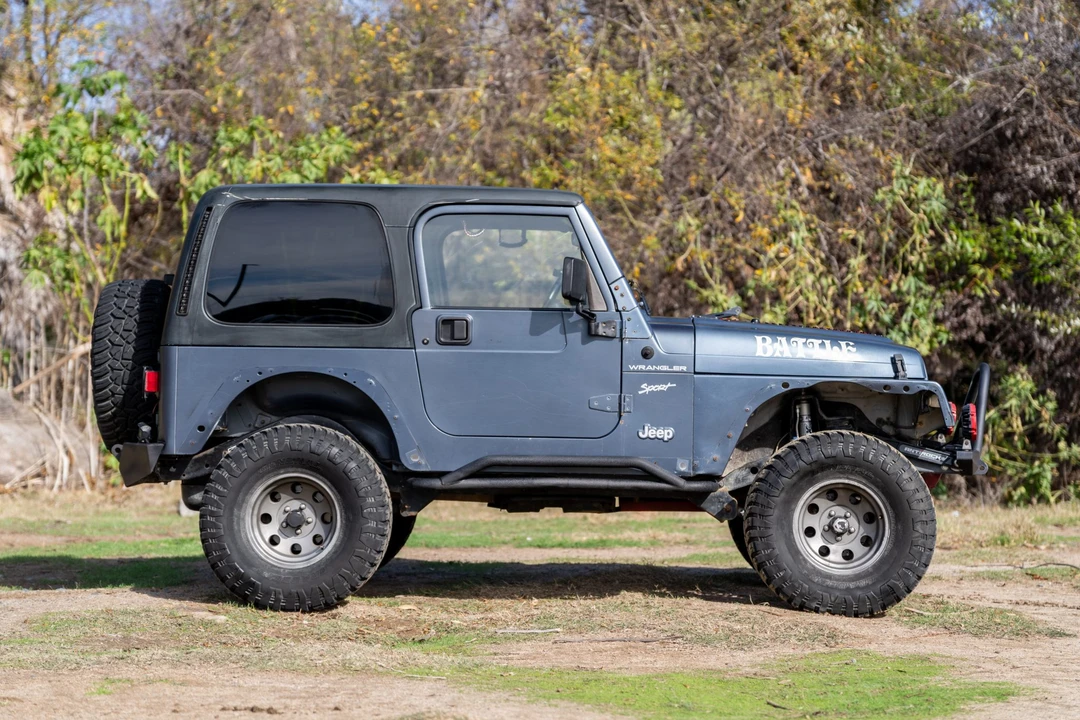 2002 Jeep TJ Wrangler - Image 5 of 31