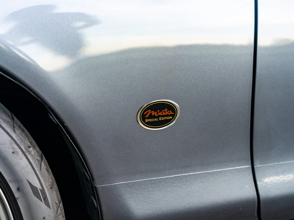 2002 Mazda NB MX-5 Miata - Image 17 of 31