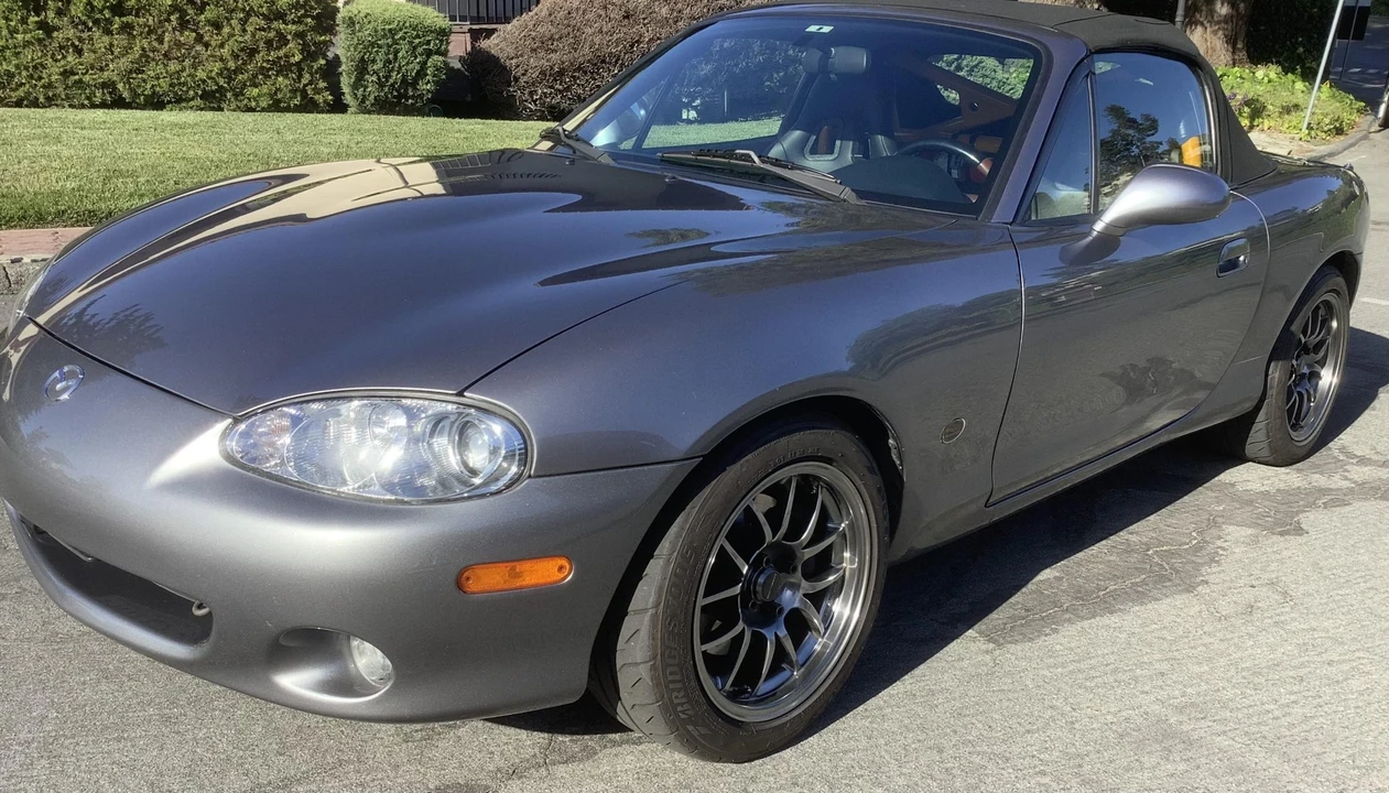 2002 Mazda NB MX-5 Miata - Image 6 of 31