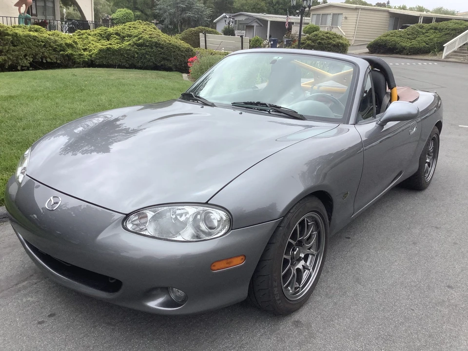 2002 Mazda NB MX-5 Miata - Image 11 of 31